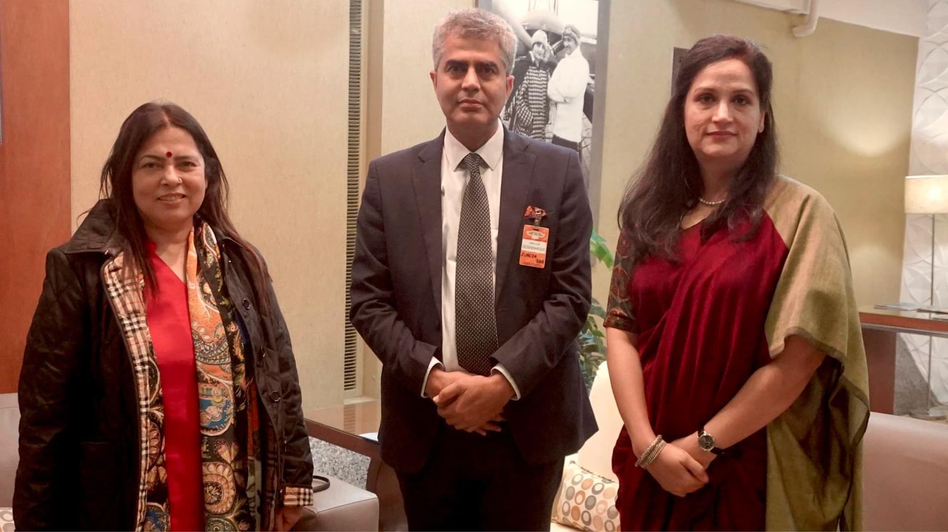 Union Minister Meenakshi Lekhi Strengthens India-Paraguay Cultural Ties