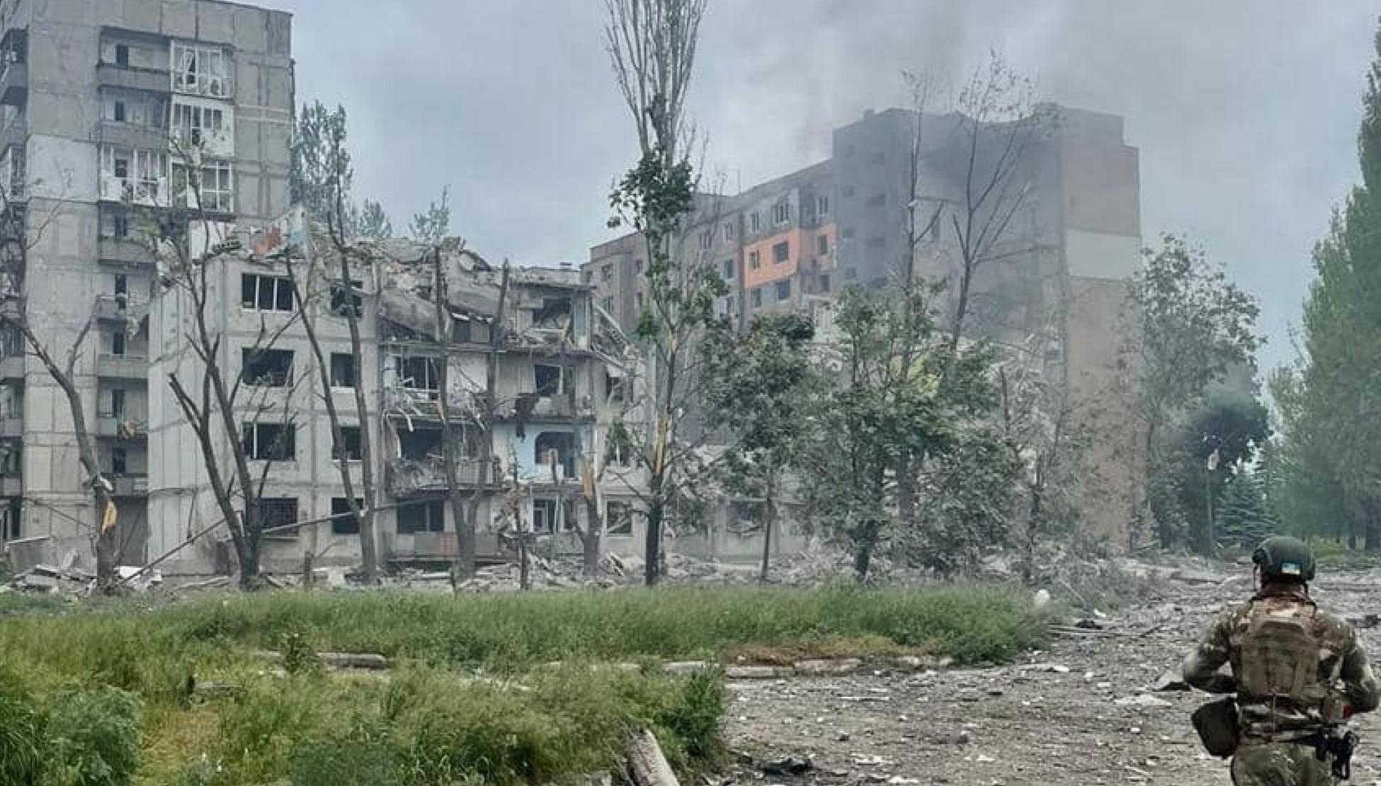 Escalation in Eastern Ukraine: Russian Forces Target Key Cities